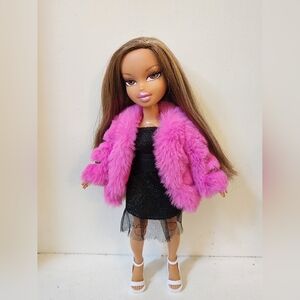 Bratz Hybrid Doll Articulated Body Yasmin custom OOAK
